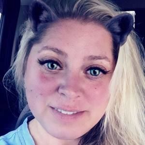 Meet your Posher, Deana